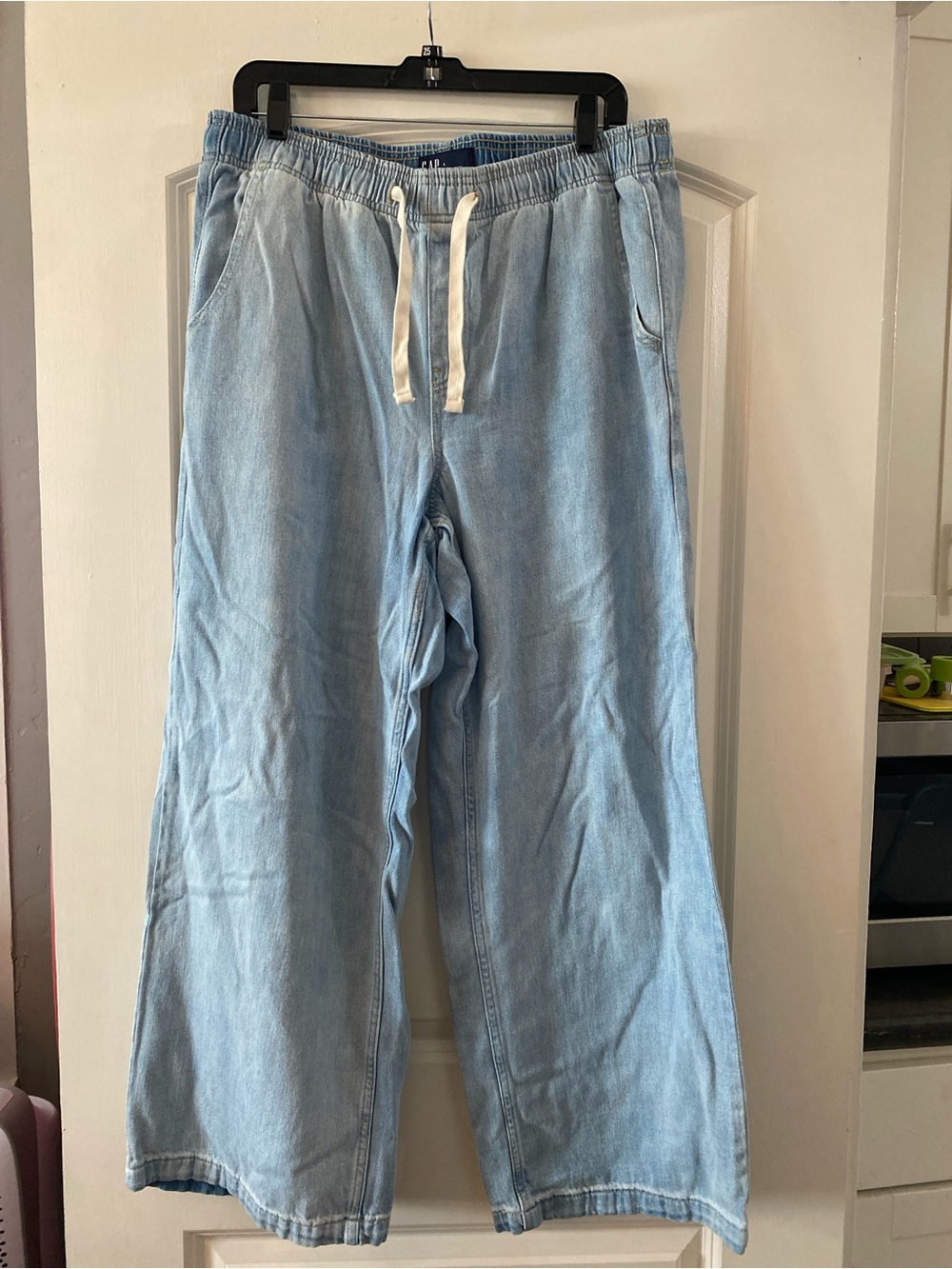 GAP Light Blue High-Rise Wide-Leg Jeans / Szie L / NWOT
